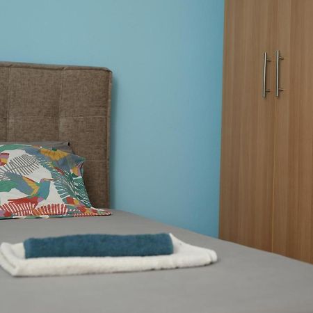 Nikea Apartment Near Piraeus Port And Metro St I Eksteriør billede